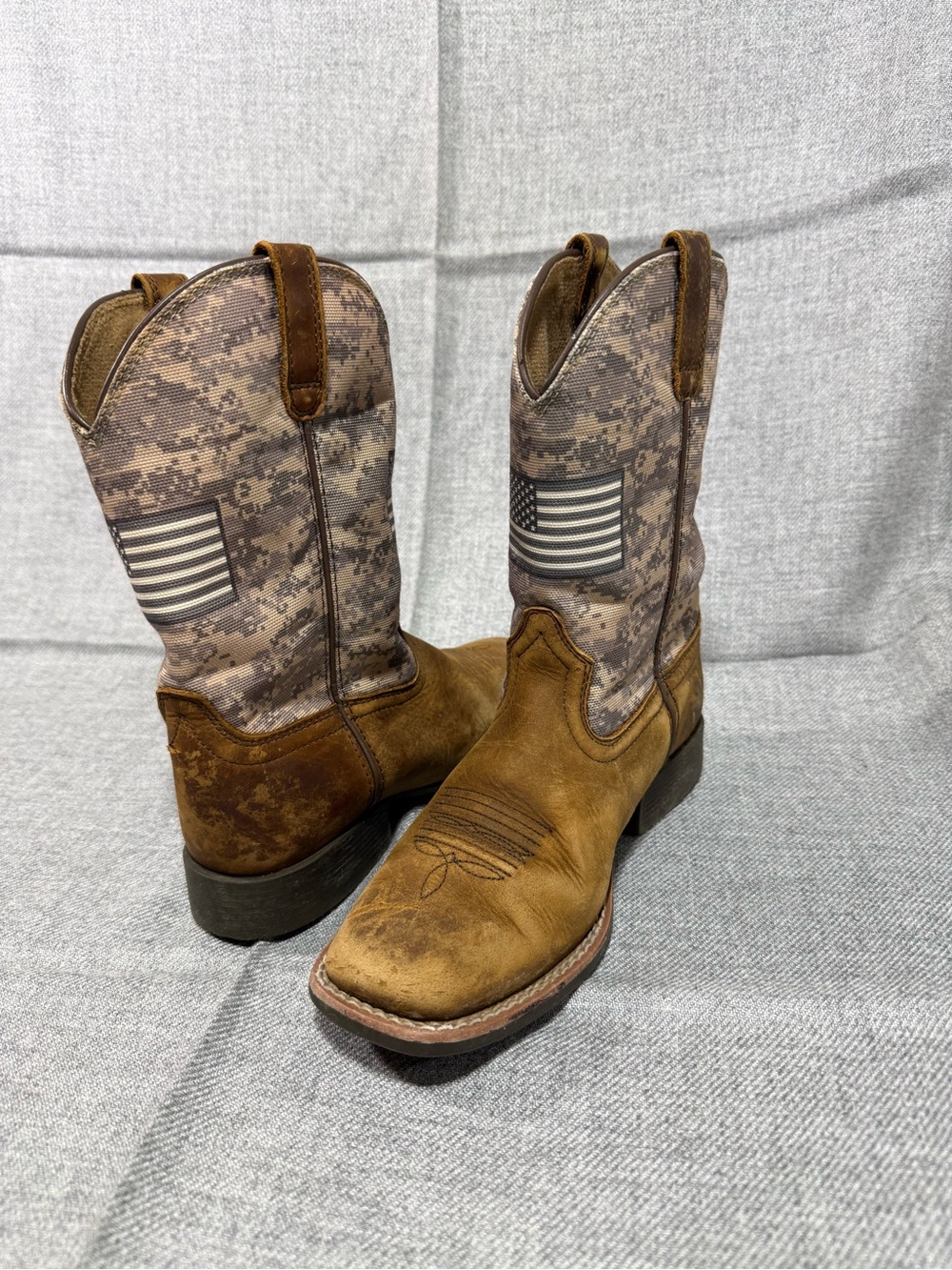 Ariat Patriot Kids Cowboy Boots Size 2 Brown Leather Camo American Flag Western